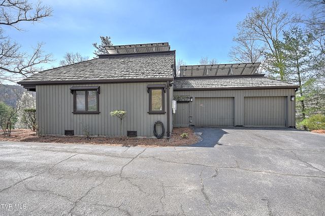 55 Grove Hill Road Road, Kingsport, TN 37660