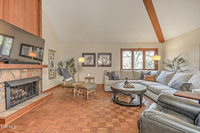 55 Grove Hill Road Road, Kingsport, TN 37660