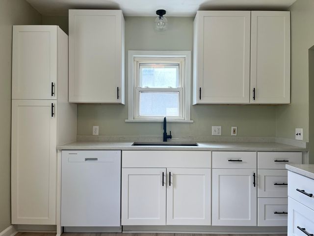 837 Bidwell St Street, West Saint Paul, MN 55118