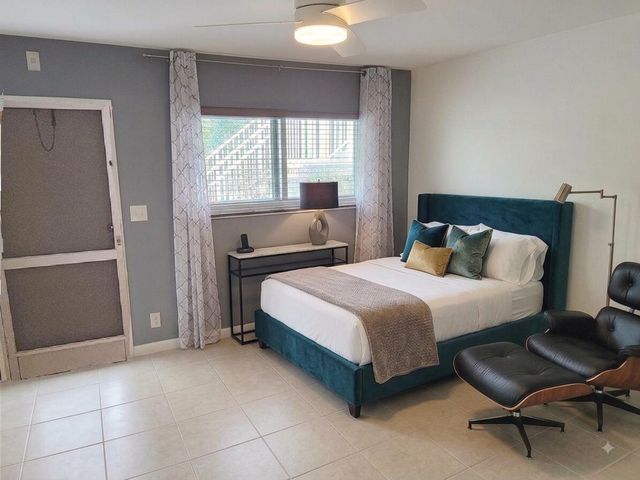 2170 NE 51ST Court B7, Fort Lauderdale, FL 33308