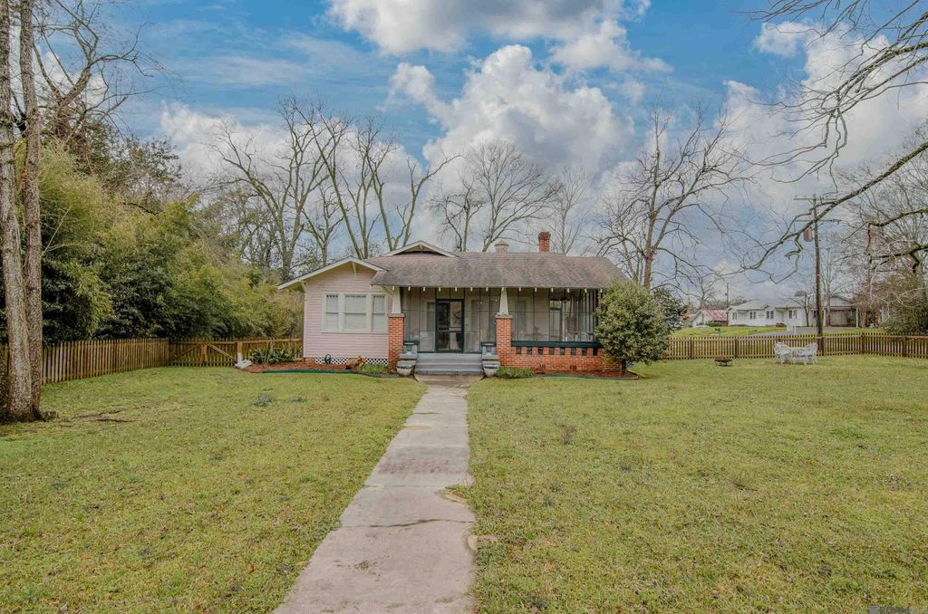 11164 Plank Rd, Clinton, LA 70722