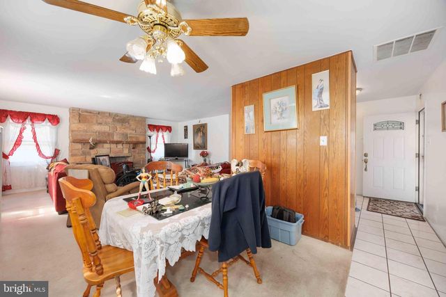 35 EMBER LN, Willingboro, NJ 08046