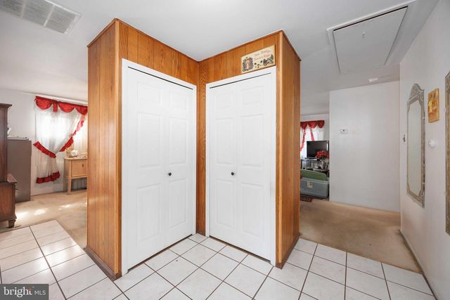 35 EMBER LN, Willingboro, NJ 08046