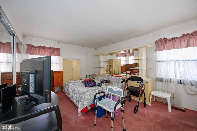 35 EMBER LN, Willingboro, NJ 08046