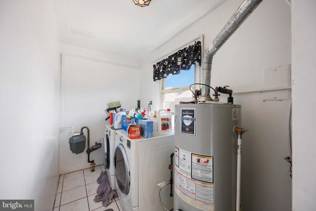 35 EMBER LN, Willingboro, NJ 08046