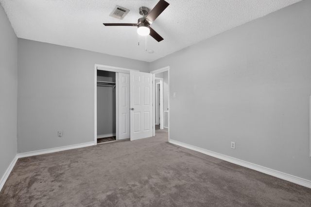 9915 Forest Hollow Drive, Baytown, TX 77521