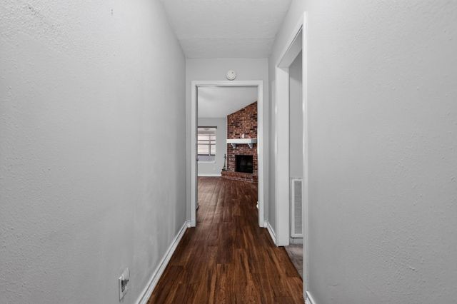 9915 Forest Hollow Drive, Baytown, TX 77521