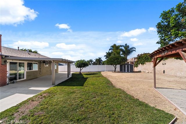 1489 N Mulberry Avenue, Upland, CA 91786