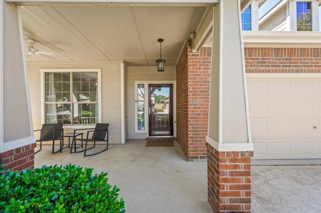 10437 Bradshaw Drive, Fort Worth, TX 76108 — photo 4