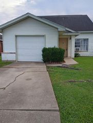 15718 Ridgegate Road, Houston, TX 77053