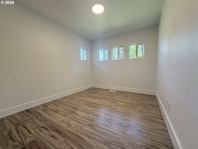 11024 Se LONG St, Portland, OR 97266