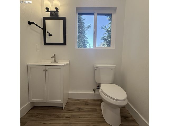 11024 Se LONG St, Portland, OR 97266