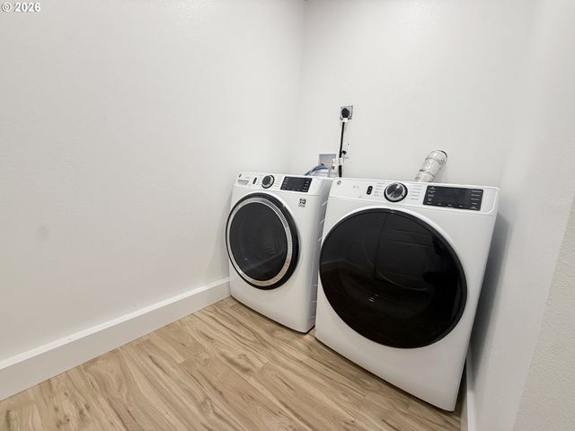 11024 Se LONG St, Portland, OR 97266