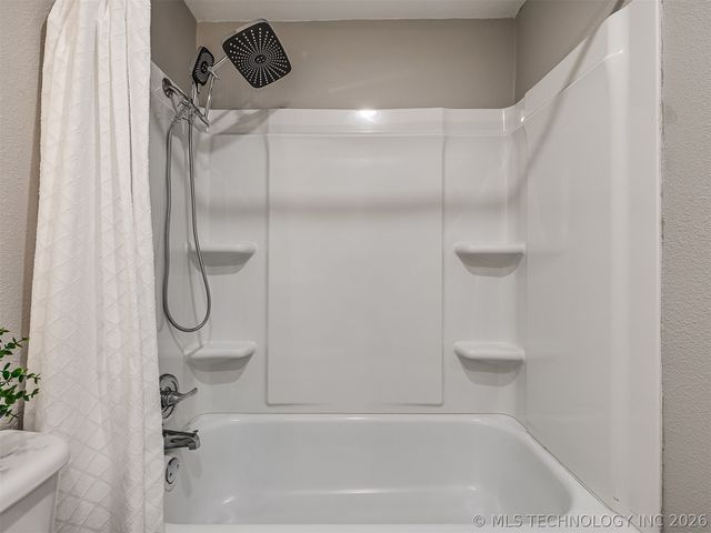 1312 NW Lupa Street, Bartlesville, OK 74003