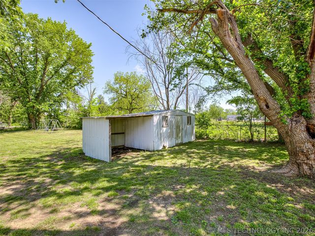 1312 NW Lupa Street, Bartlesville, OK 74003
