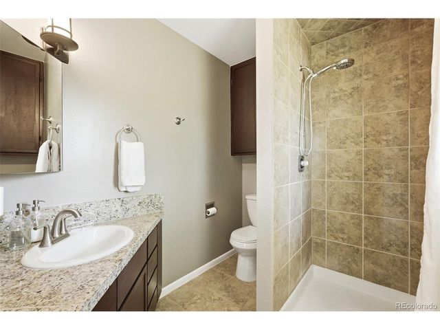 13758 W Asbury Cir, Lakewood, CO 80228