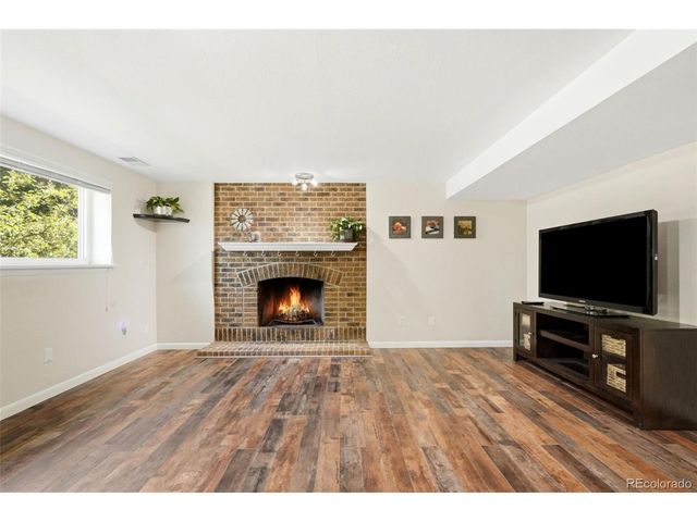 13758 W Asbury Cir, Lakewood, CO 80228
