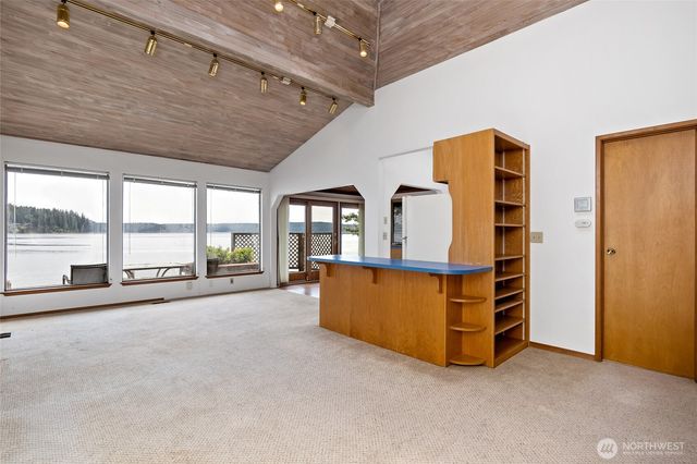 13327 Agate Beach Road, Anderson Island, WA 98303