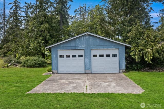 13327 Agate Beach Road, Anderson Island, WA 98303