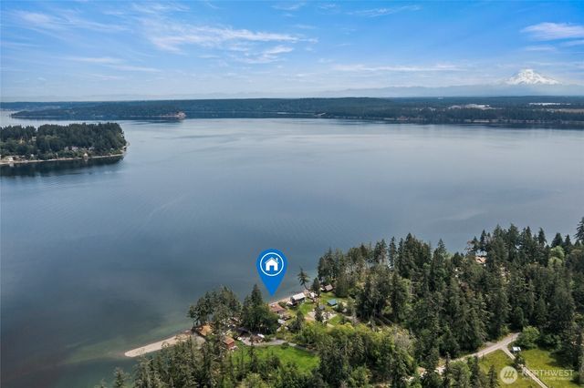 13327 Agate Beach Road, Anderson Island, WA 98303