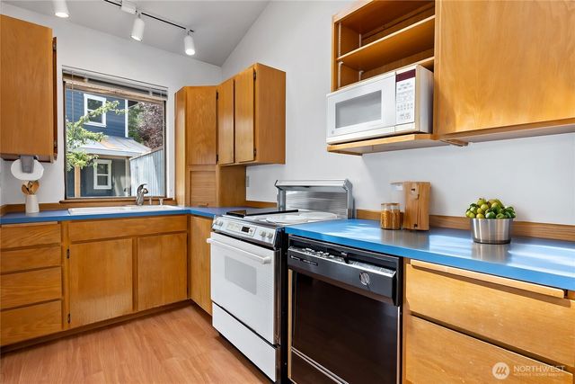 13327 Agate Beach Road, Anderson Island, WA 98303