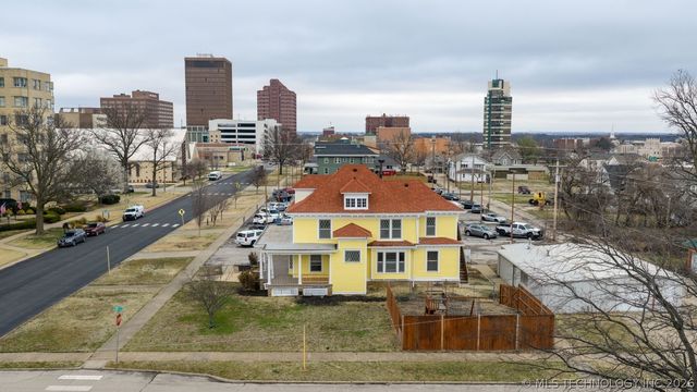 822 S Johnstone Avenue, Bartlesville, OK 74003