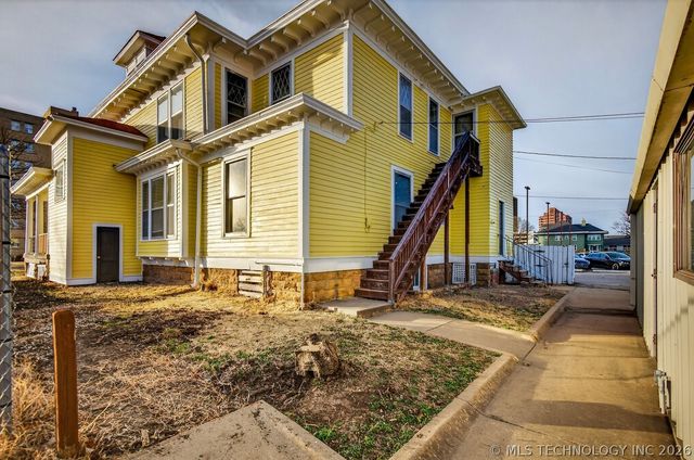 822 S Johnstone Avenue, Bartlesville, OK 74003