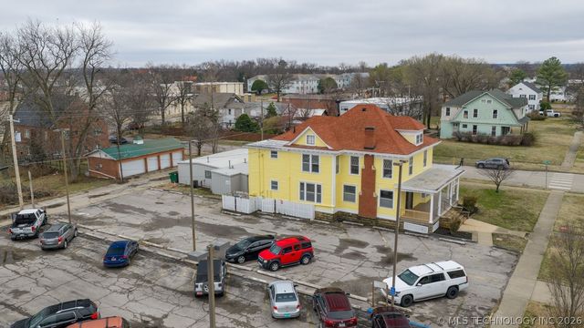 822 S Johnstone Avenue, Bartlesville, OK 74003