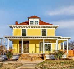 822 S Johnstone Avenue, Bartlesville, OK 74003