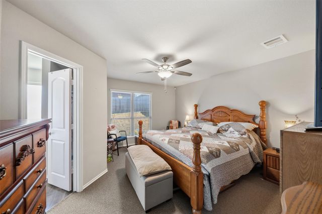 166 Doe Run Drive, Huntsville, TX 77320