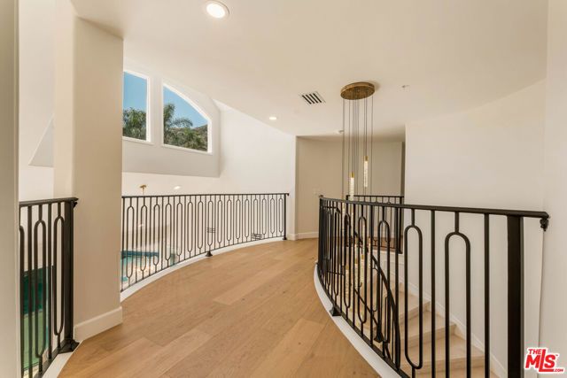 1432 Rutherford Drive, Pasadena, CA 91103