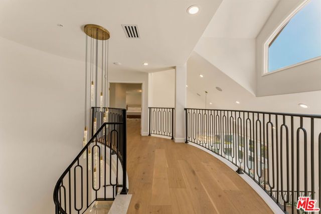 1432 Rutherford Drive, Pasadena, CA 91103