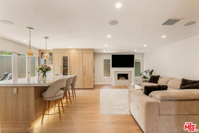 1432 Rutherford Drive, Pasadena, CA 91103