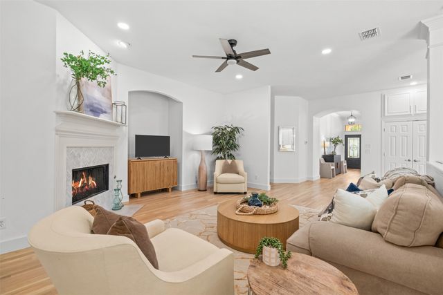 726 Meadowlark Drive, Murphy, TX 75094