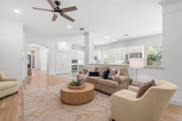 726 Meadowlark Drive, Murphy, TX 75094