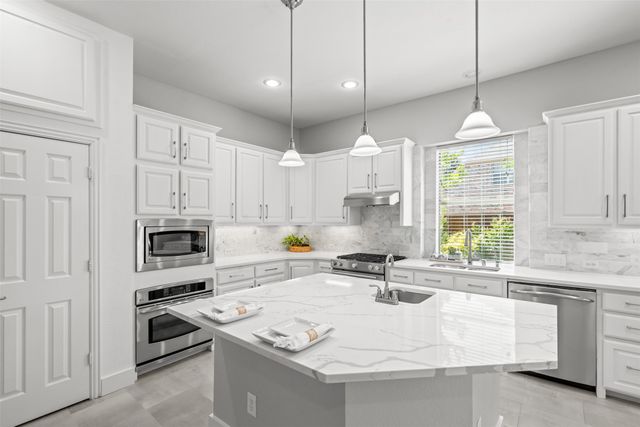726 Meadowlark Drive, Murphy, TX 75094