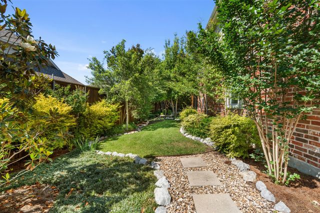726 Meadowlark Drive, Murphy, TX 75094
