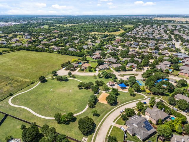 726 Meadowlark Drive, Murphy, TX 75094