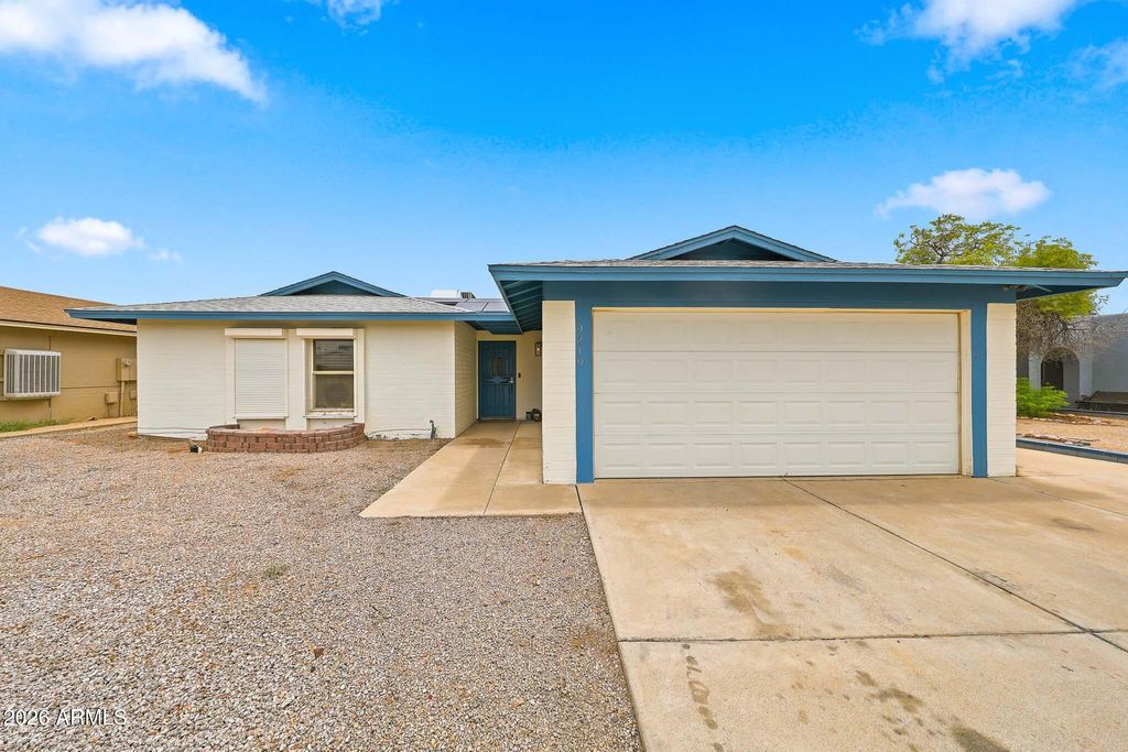 9219 N 55th Avenue, Glendale, AZ 85302 — exterior