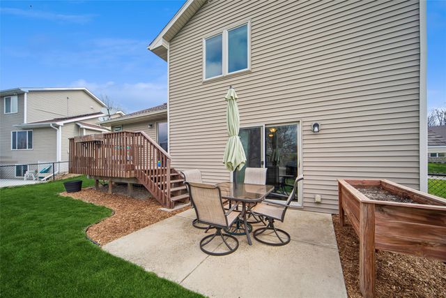 4710 Sawyers Drive, Des Moines, IA 50310