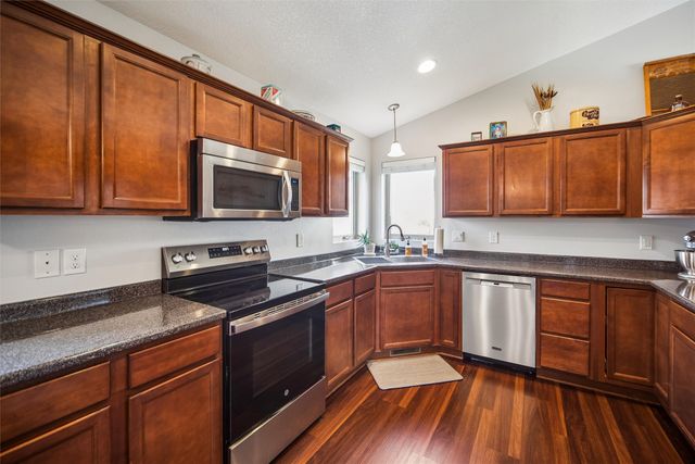 4710 Sawyers Drive, Des Moines, IA 50310