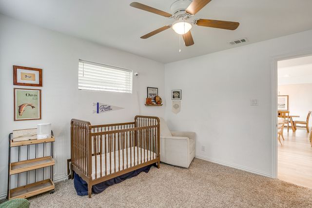 824 Springbrook Drive, Fort Worth, TX 76107