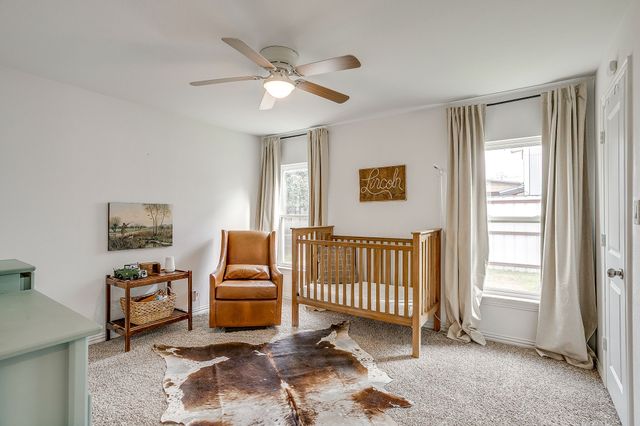 824 Springbrook Drive, Fort Worth, TX 76107