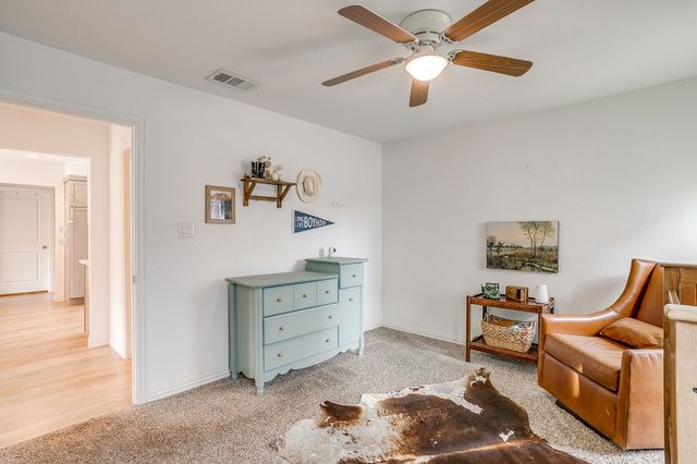 824 Springbrook Drive, Fort Worth, TX 76107