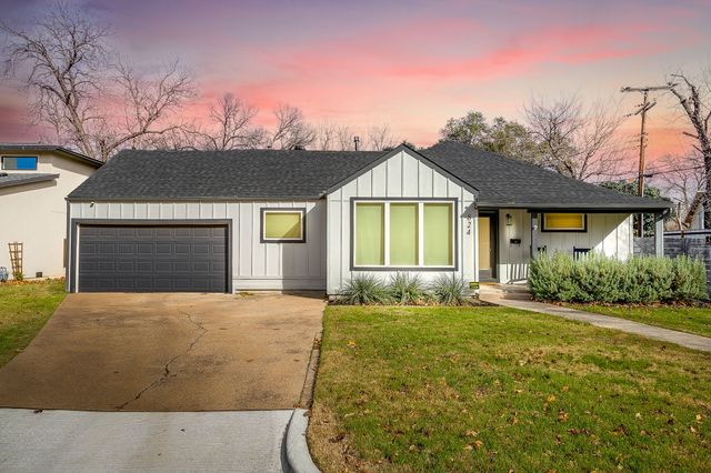 824 Springbrook Drive, Fort Worth, TX 76107