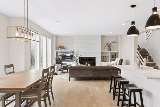 7500 Walnut Grove Lane N, Maple Grove, MN 55311