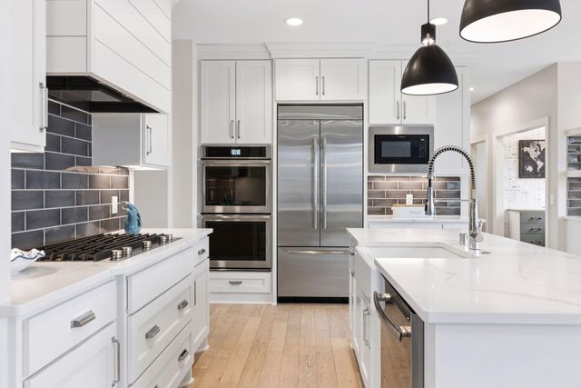 7500 Walnut Grove Lane N, Maple Grove, MN 55311