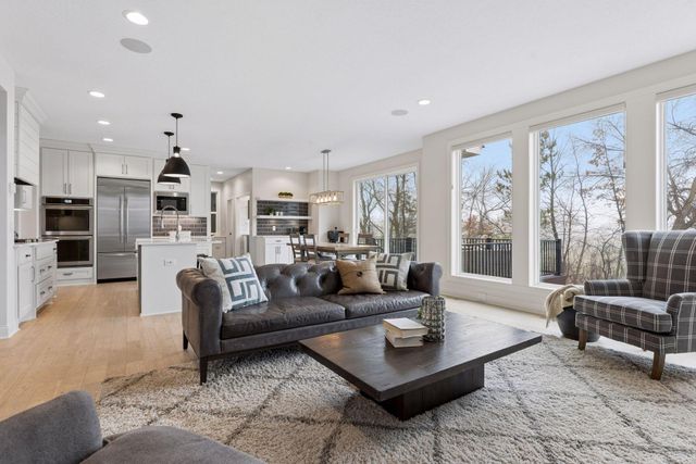 7500 Walnut Grove Lane N, Maple Grove, MN 55311