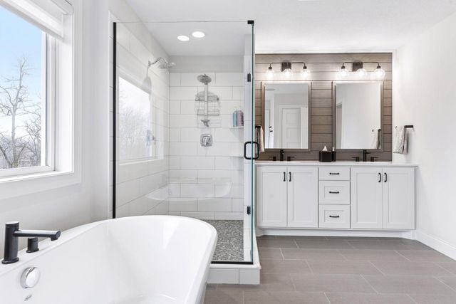 7500 Walnut Grove Lane N, Maple Grove, MN 55311