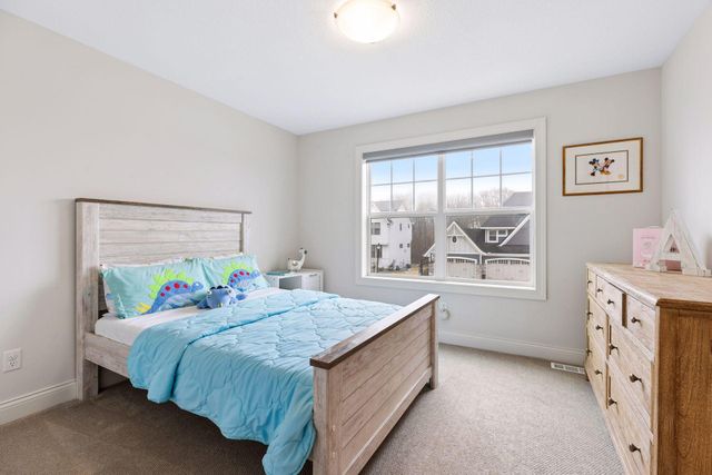 7500 Walnut Grove Lane N, Maple Grove, MN 55311